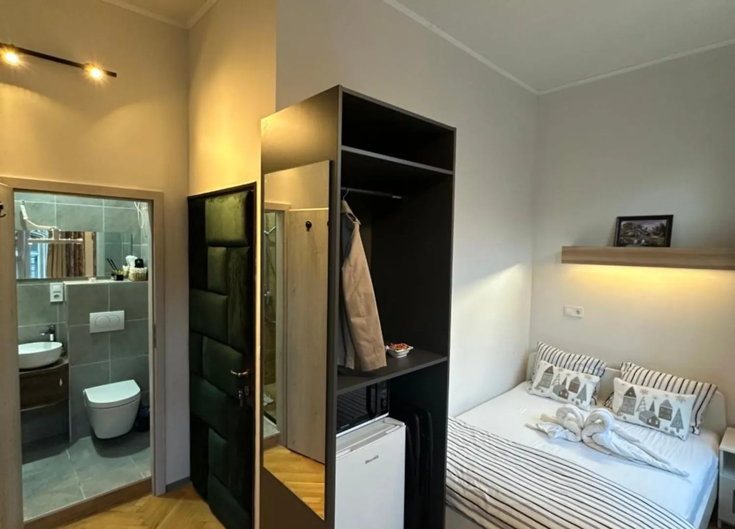 Saffron Apartment City Center Close To Newyork Cafe Budapest 0*,